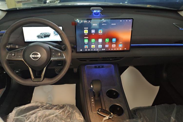 Used Nissan Teana 2026 Model Harmony Cockpit 2.0L Ultra-Comfort Edition Center Console