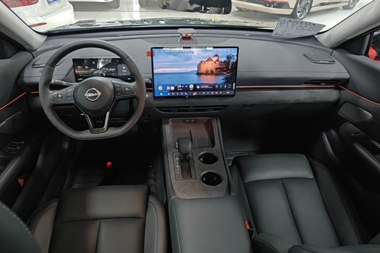 Used Nissan Teana 2026 Model Harmony Cockpit 2.0L Smart Ultra-Comfort Edition Center Console