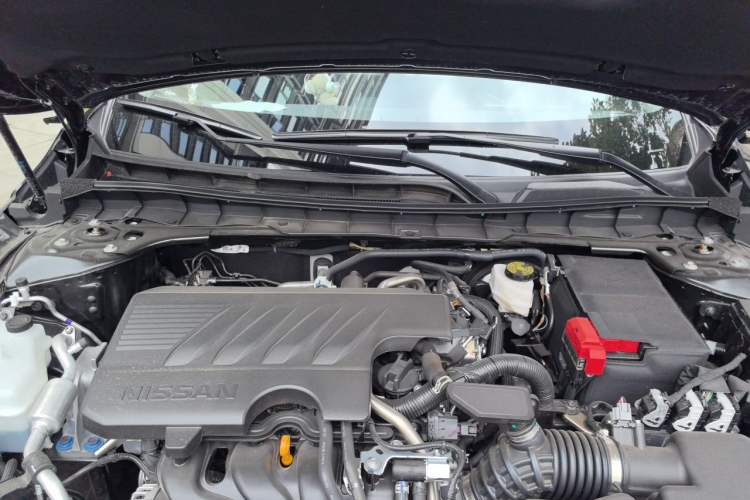 Used Nissan Teana 2026 Model Harmony Cockpit 2.0L Smart Ultra-Comfort Edition Engine Bay