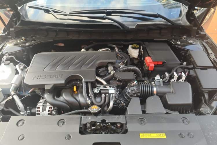 Used Nissan Teana 2026 Model Harmony Cockpit 2.0L Smart Ultra-Comfort Edition Engine Bay