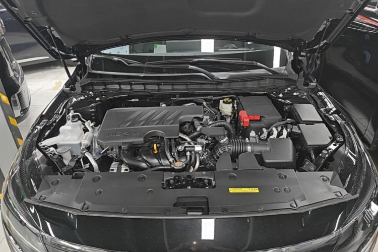 Used Nissan Teana 2026 Model Harmony Cockpit 2.0L Smart Ultra-Comfort Edition Engine Bay