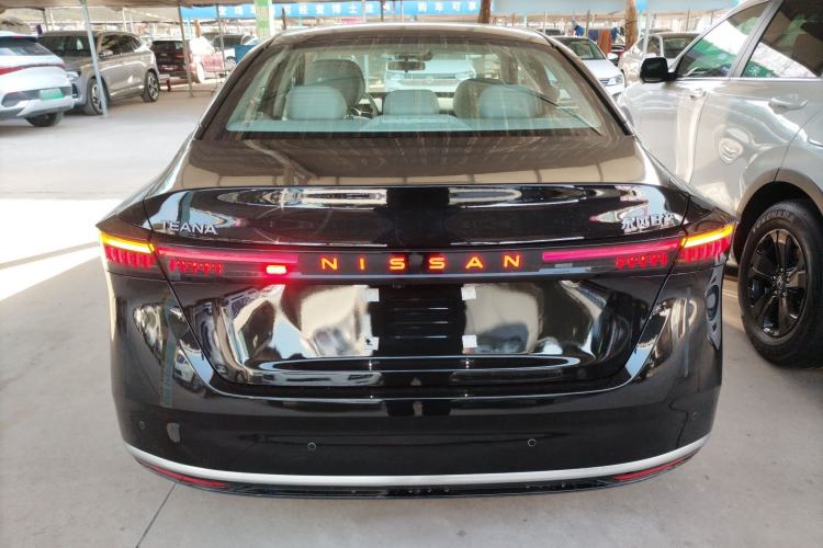 Used Nissan Teana 2026 Model Harmony Cockpit 2.0L Smart Ultra-Comfort Edition Exterior 4