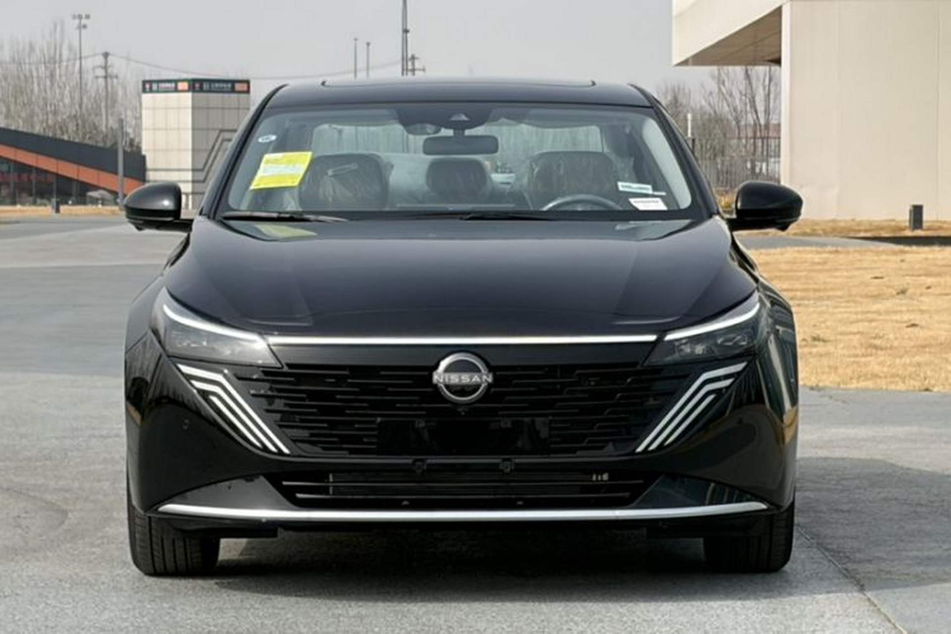 Used Nissan Teana 2026 Model Harmony Cockpit 2.0L Smart Ultra-Comfort Edition Exterior 8