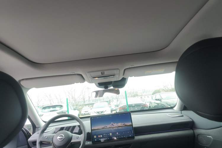 Used Nissan Teana 2026 Model Harmony Cockpit 2.0L Smart Ultra-Comfort Edition Headliner