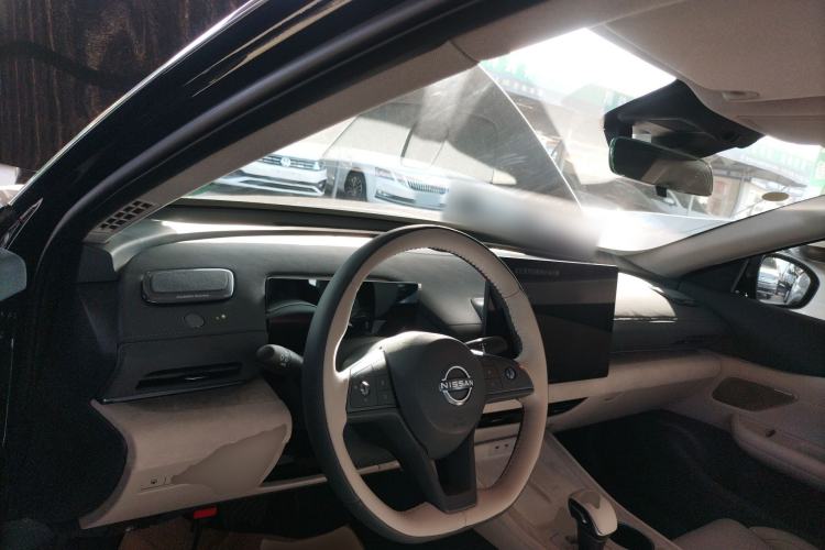 Used Nissan Teana 2026 Model Harmony Cockpit 2.0L Smart Ultra-Comfort Edition Interior 2