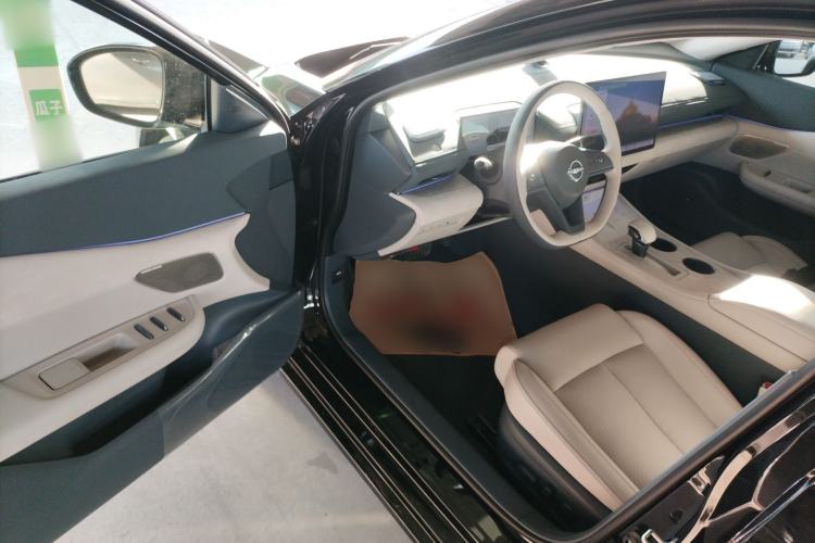 Used Nissan Teana 2026 Model Harmony Cockpit 2.0L Smart Ultra-Comfort Edition Interior 3