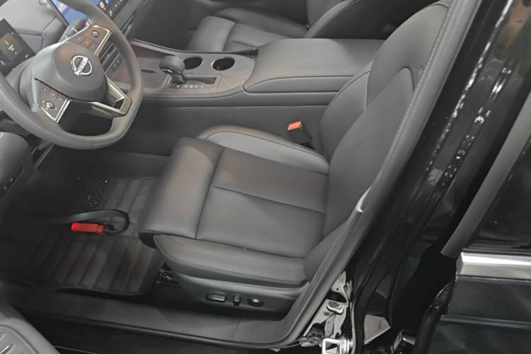Used Nissan Teana 2026 Model Harmony Cockpit 2.0L Smart Ultra-Comfort Edition Left Front Seat