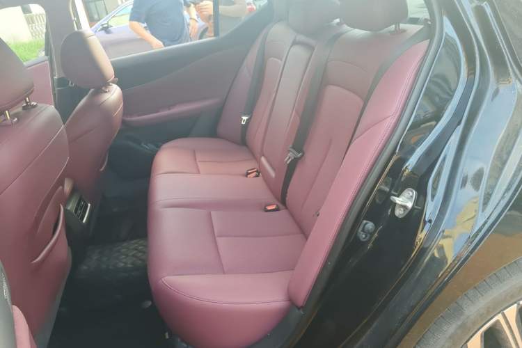 Used Nissan Teana 2026 Model Harmony Cockpit 2.0L Smart Ultra-Comfort Edition Left Rear Seat