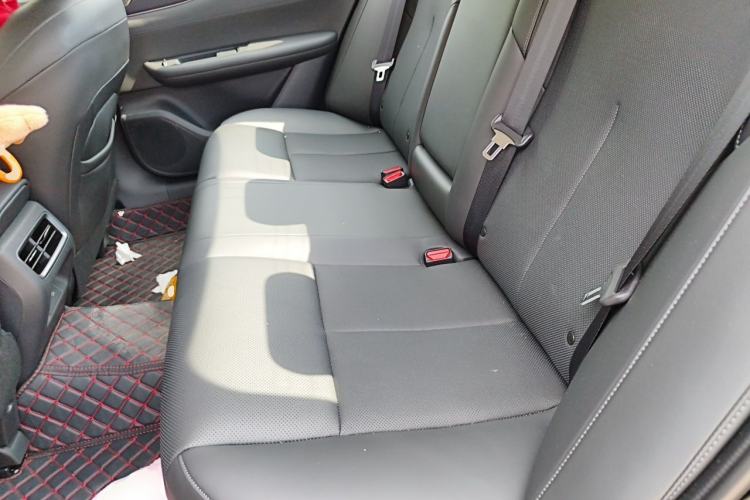 Used Nissan Teana 2026 Model Harmony Cockpit 2.0L Ultra-Comfort Edition Left Rear Seat