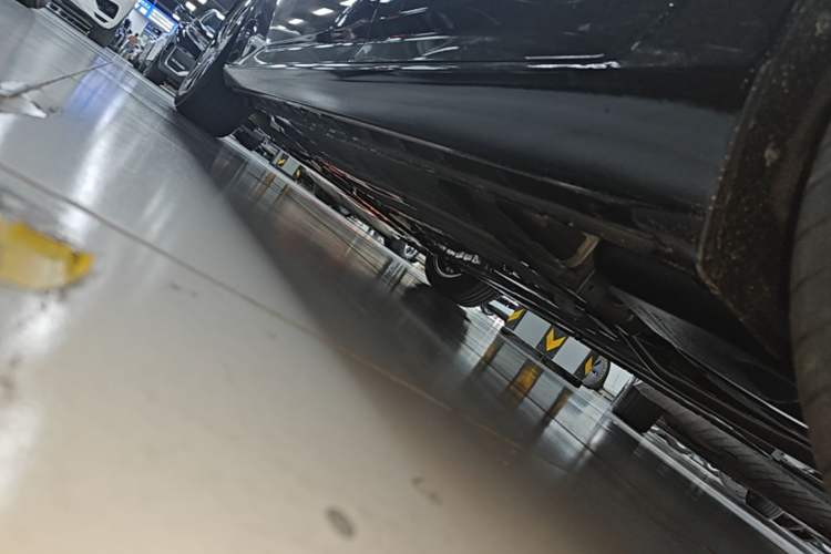 Used Nissan Teana 2026 Model Harmony Cockpit 2.0L Smart Ultra-Comfort Edition Left Side Sill