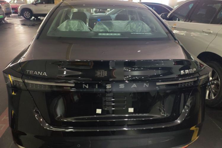 Used Nissan Teana 2026 Model Harmony Cockpit 2.0L Ultra-Comfort Edition Rear
