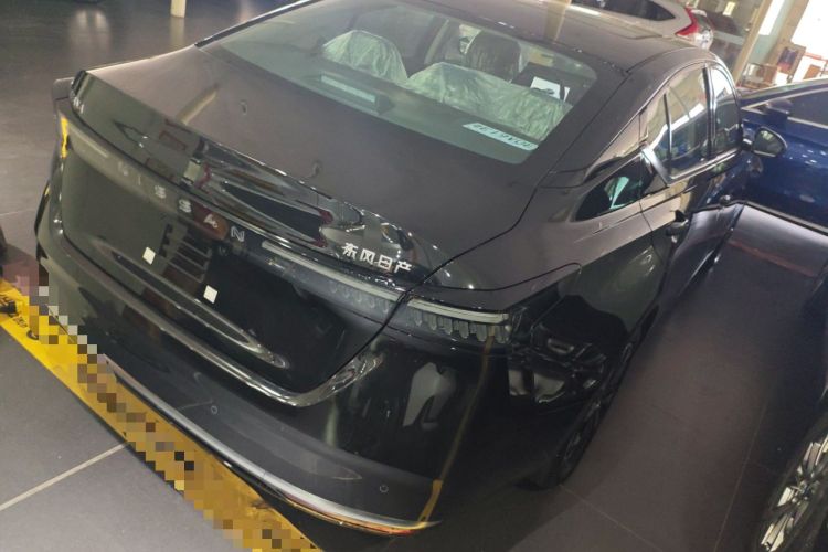 Used Nissan Teana 2026 Model Harmony Cockpit 2.0L Ultra-Comfort Edition Rear Right 45 Deg