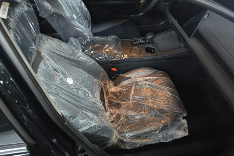 Used Nissan Teana 2026 Model Harmony Cockpit 2.0L Ultra-Comfort Edition Right Front Seat