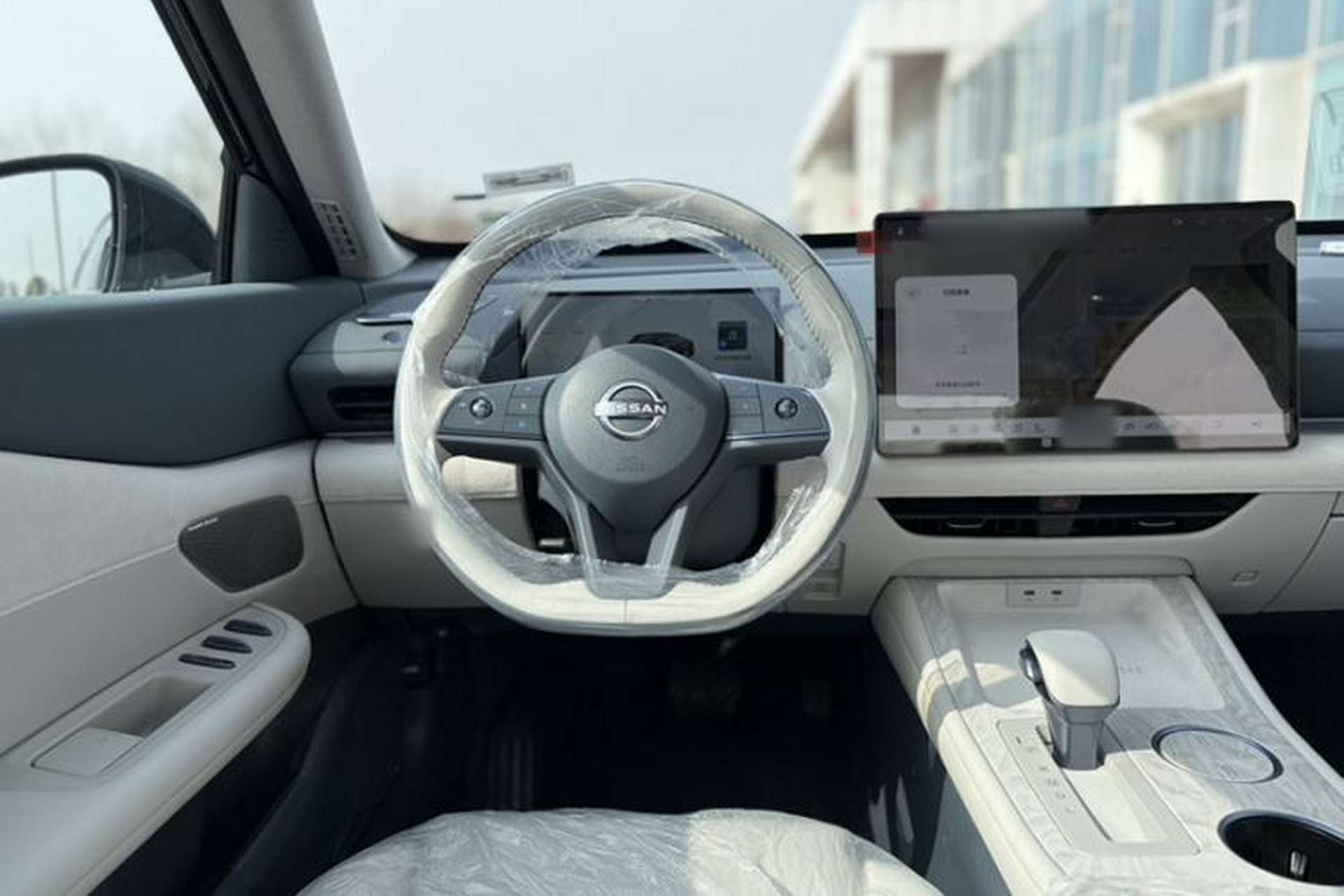 Used Nissan Teana 2026 Model Harmony Cockpit 2.0L Smart Ultra-Comfort Edition Steering Wheel