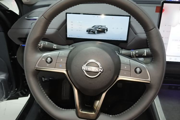 Used Nissan Teana 2026 Model Harmony Cockpit 2.0L Smart Ultra-Comfort Edition Steering Wheel