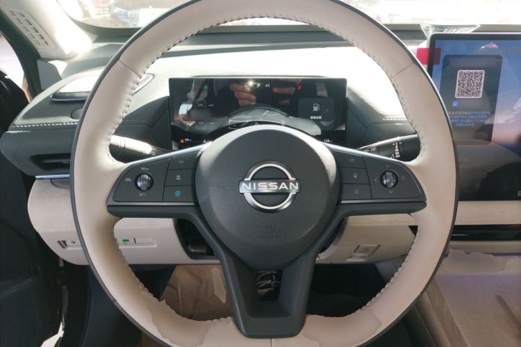 Used Nissan Teana 2026 Model Harmony Cockpit 2.0L Smart Ultra-Comfort Edition Steering Wheel