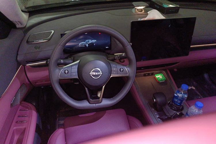 Used Nissan Teana 2026 Model Harmony Cockpit 2.0L Ultra-Comfort Edition Steering Wheel