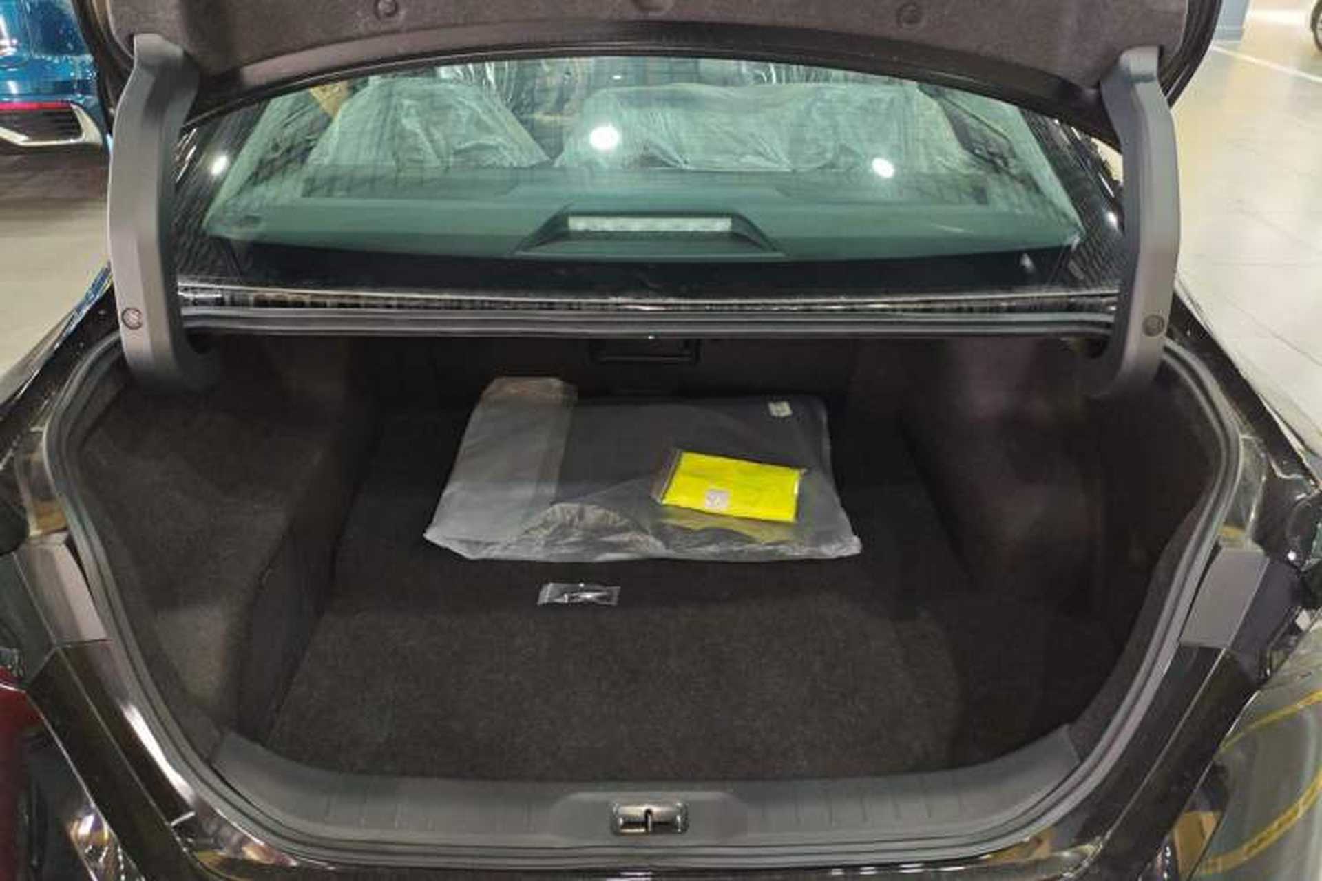 Used Nissan Teana 2026 Model Harmony Cockpit 2.0L Ultra-Comfort Edition Trunk