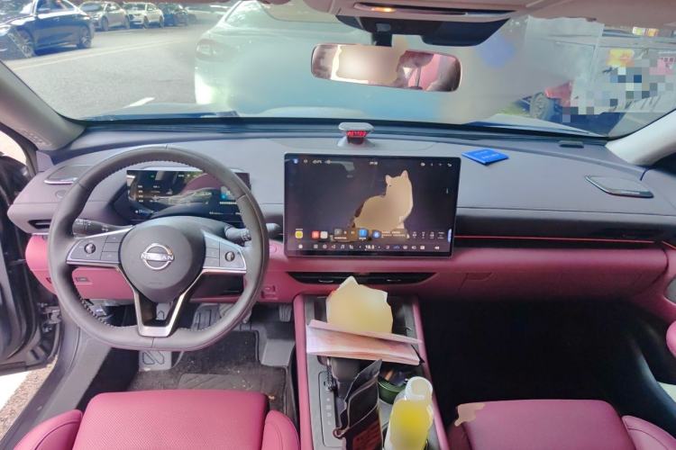 Used Nissan Teana 2026 Model Harmony Cockpit 2.0L Ultra-Comfort Edition Center Console