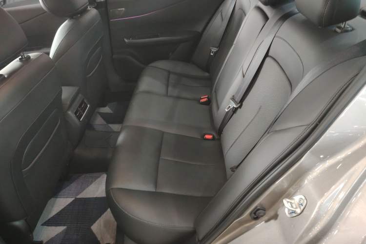 Used Nissan Teana 2026 Model Harmony Cockpit 2.0L Smart Ultra-Comfort Edition Interior 1