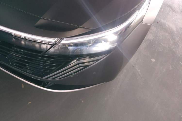 Used Nissan Teana 2026 Model Harmony Cockpit 2.0L Smart Ultra-Comfort Edition Left Front Headlight