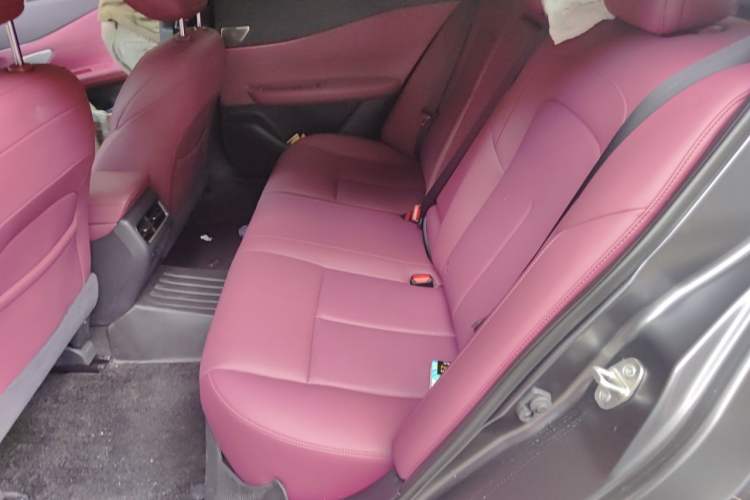 Used Nissan Teana 2026 Model Harmony Cockpit 2.0L Ultra-Comfort Edition Left Rear Seat