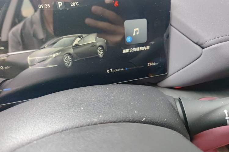Used Nissan Teana 2026 Model Harmony Cockpit 2.0L Ultra-Comfort Edition Odometer Close Up