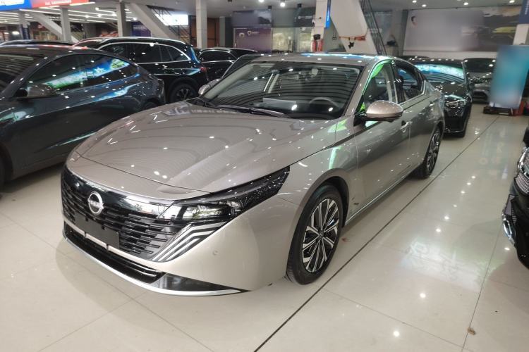 Used Nissan Teana 2026 Model Harmony Cockpit 2.0L Smart Ultra-Comfort Edition Guazi used car, China used car export, Used car for sale, Used  cars, Cheapest cars for sale