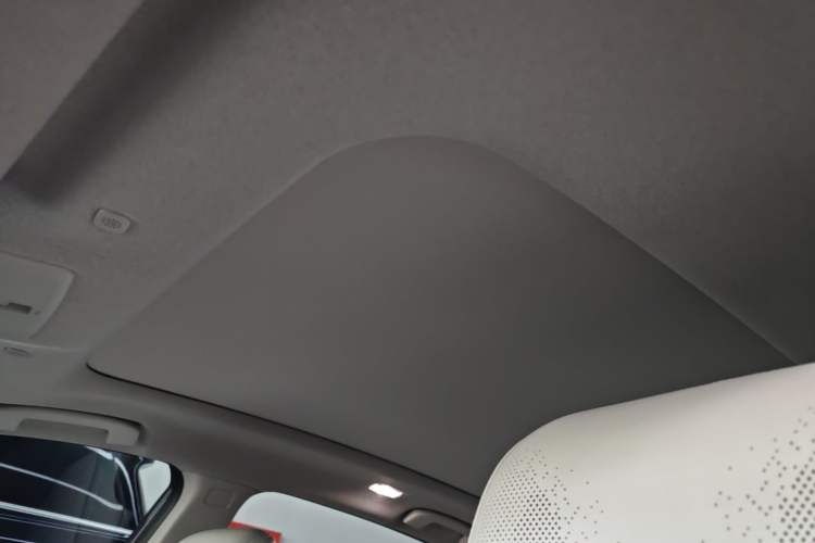 Used Nissan Teana 2026 Model Harmony Cockpit 2.0T Flagship Edition Headliner
