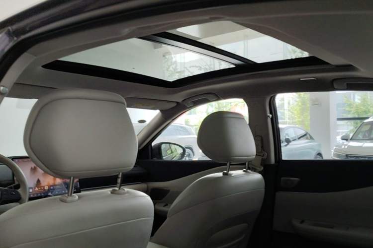 Used Nissan Teana 2026 Model Harmony Cockpit 2.0T Flagship Edition Headliner