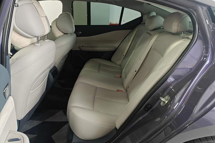 Used Nissan Teana 2026 Model Harmony Cockpit 2.0T Flagship Edition Left Rear Seat