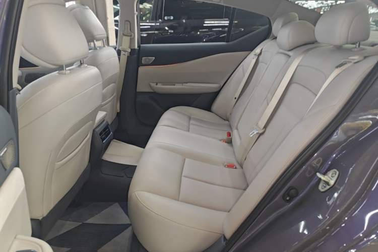 Used Nissan Teana 2026 Model Harmony Cockpit 2.0T Flagship Edition Left Rear Seat
