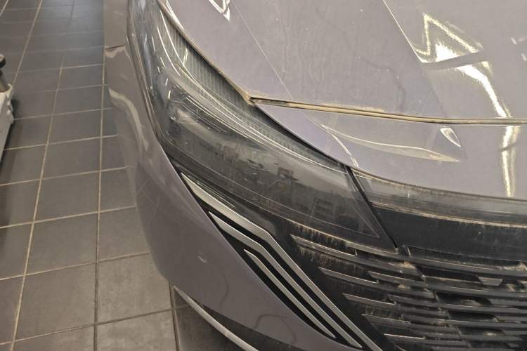 Used Nissan Teana 2026 Model Harmony Cockpit 2.0T Flagship Edition Right Front Headlight