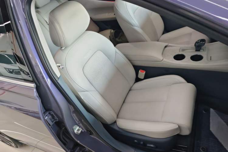 Used Nissan Teana 2026 Model Harmony Cockpit 2.0T Flagship Edition Right Front Seat