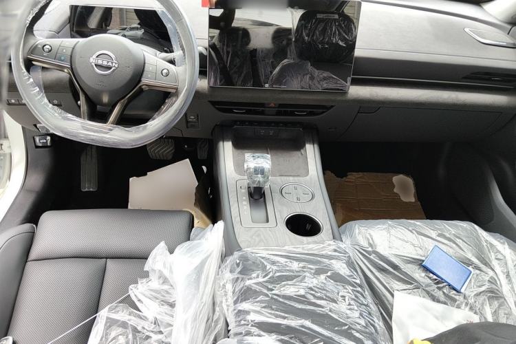 Used Nissan Teana 2026 Model Harmony Cockpit 2.0T Flagship Edition Center Console
