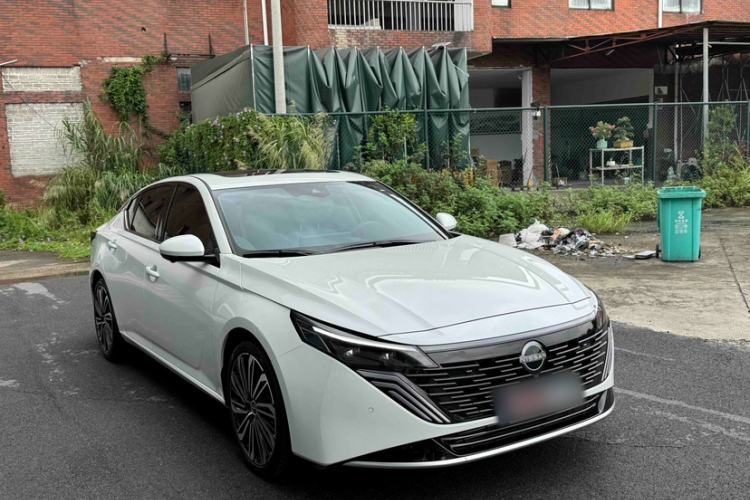 Used Nissan Teana 2026 Model Harmony Cockpit 2.0T Flagship Edition Exterior 2