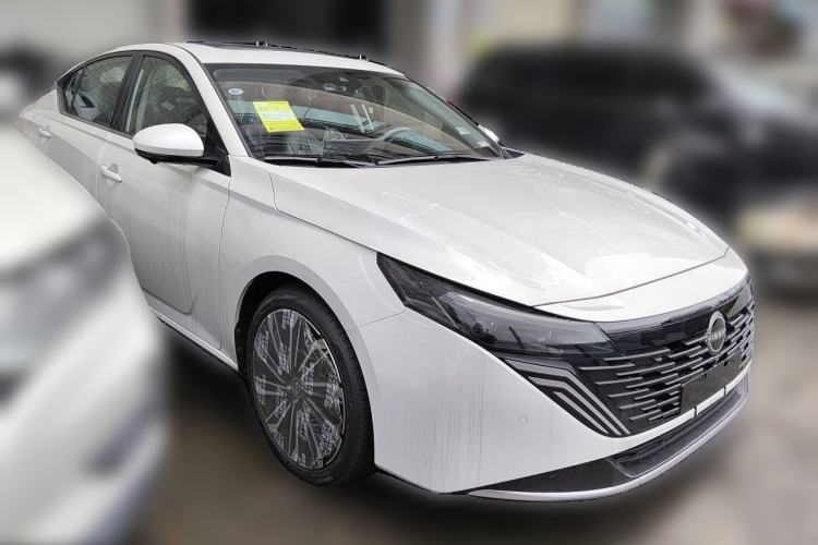 Used Nissan Teana 2026 Model Harmony Cockpit 2.0T Flagship Edition Front Right 45 Deg