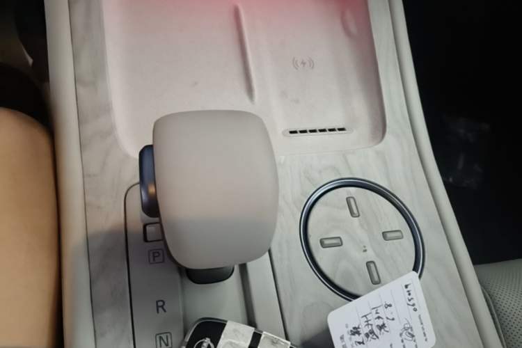 Used Nissan Teana 2026 Model Harmony Cockpit 2.0L Smart Ultra-Comfort Edition Gear Lever
