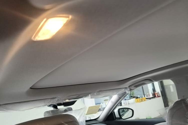 Used Nissan Teana 2026 Model Harmony Cockpit 2.0L Smart Ultra-Comfort Edition Headliner