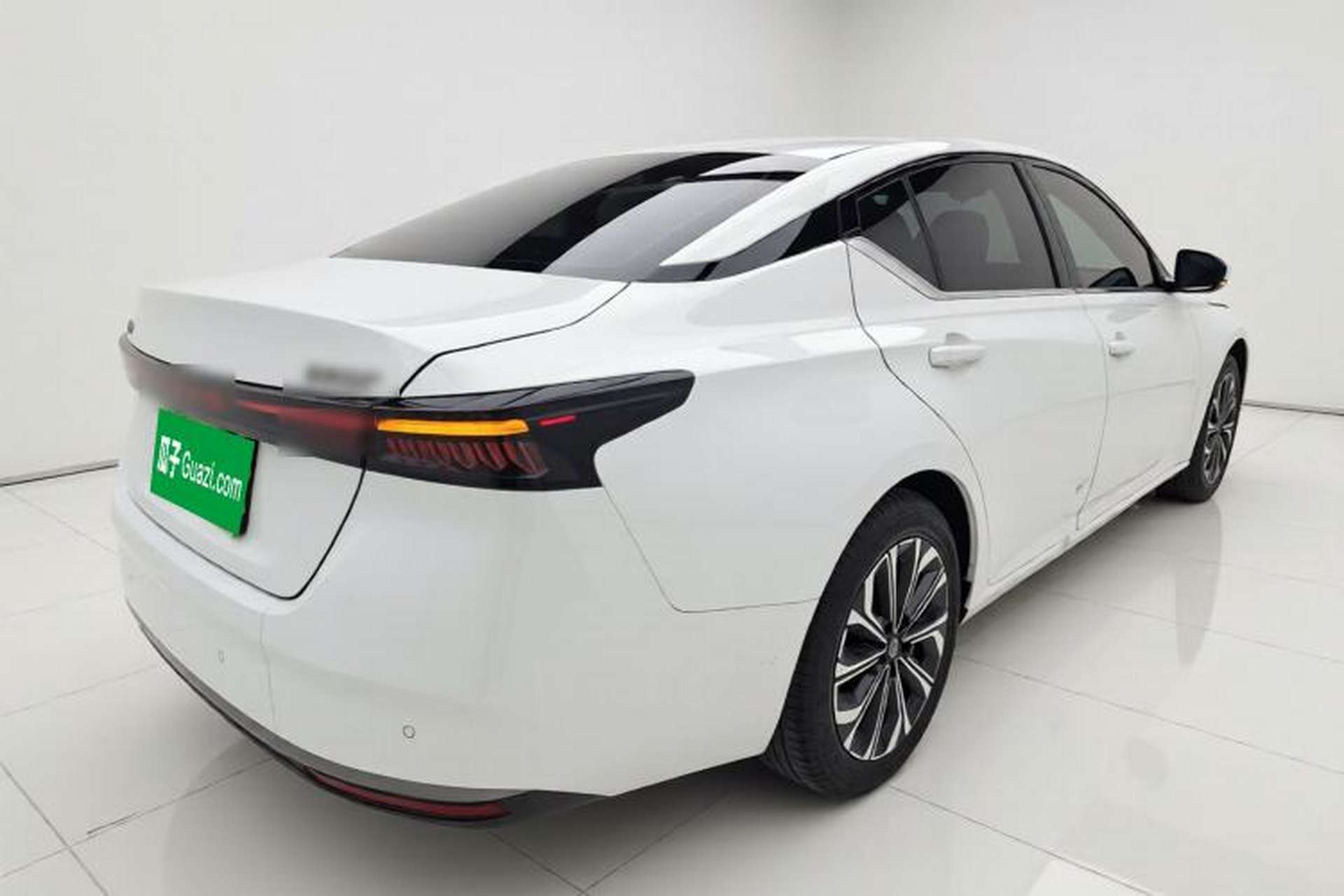 Used Nissan Teana 2026 Model Harmony Cockpit 2.0L Smart Ultra-Comfort Edition Rear Right 45 Deg