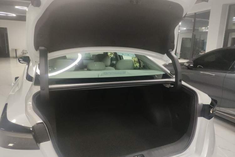Used Nissan Teana 2026 Model Harmony Cockpit 2.0L Smart Ultra-Comfort Edition Trunk