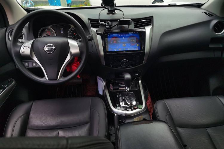 Used Nissan Terra 2020 2.5L XL Upper Automatic Two-Wheel Drive Luxury Edition Center Console