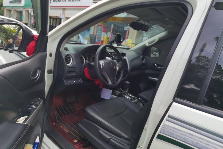 Used Nissan Terra 2020 2.5L XL Upper Automatic Two-Wheel Drive Luxury Edition Driver Seat