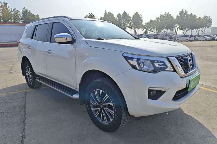 Used Nissan Terra 2020 2.5L XE Manual Two-Wheel-Drive Elite Edition Exterior 2