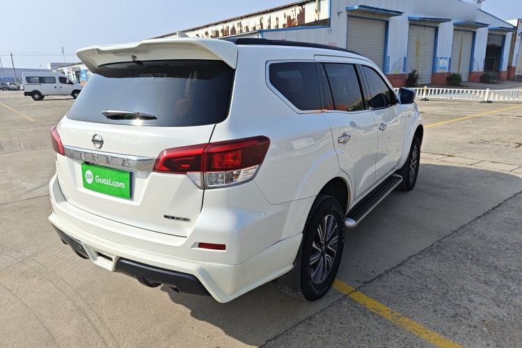 Used Nissan Terra 2020 2.5L XE Manual Two-Wheel-Drive Elite Edition Exterior 5