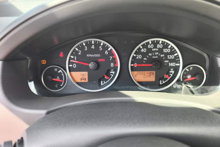 Used Nissan Terra  Instrument Cluster