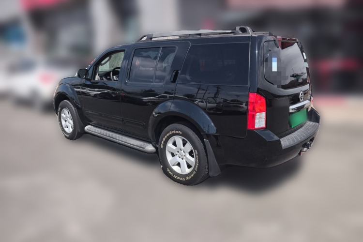 Used Nissan Terra  Rear Left 45 Deg