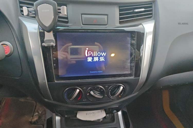 Used Nissan Terra 2018 2.5L Manual Two-Wheel Drive Elite Edition Audio And AC Panel