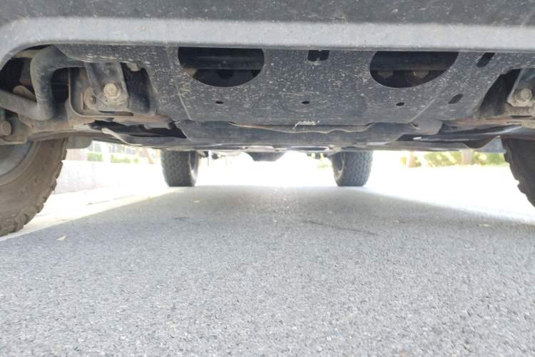 Used Nissan Terra 2018 2.5L Automatic 4x4 Flagship Edition Chassis Front