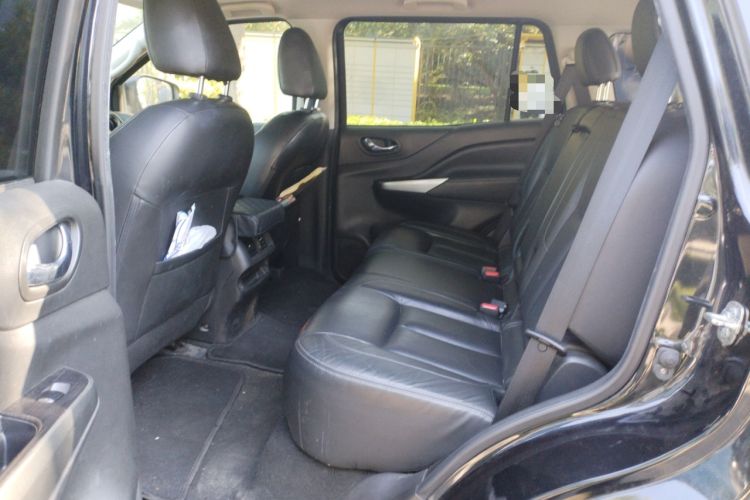 Used Nissan Terra 2018 2.5L Automatic 4x4 Flagship Edition Left Rear Seat